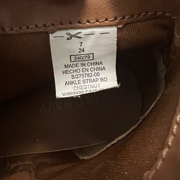 Old Navy Ankle Strap Boot Chestnut Size 7 - Picture 4 of 6
